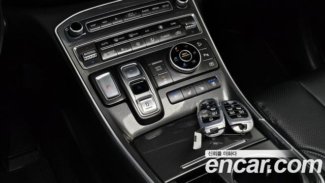 Hyundai Santa Fe 2022 thumb 9