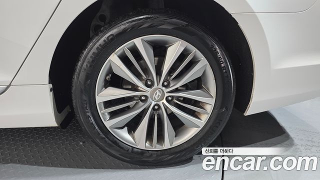 Hyundai Grandeur 2015 thumb 6