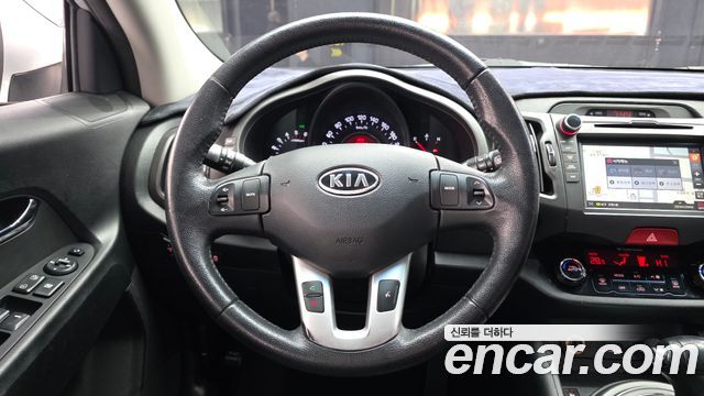 Kia Sportage 2011 thumb 12