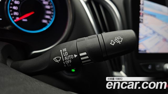 Chevrolet Malibu 2017 thumb 12