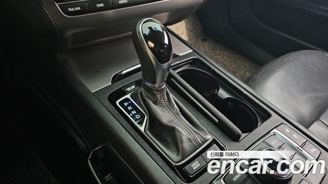 Hyundai Genesis 2015 thumb 10
