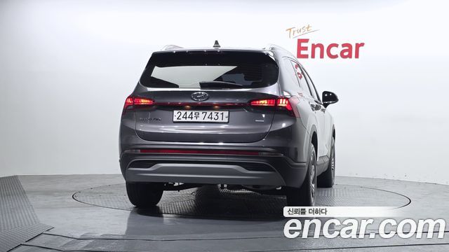 Hyundai Santa Fe 2022 thumb 4