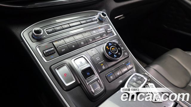 Hyundai Santa Fe 2022 thumb 9