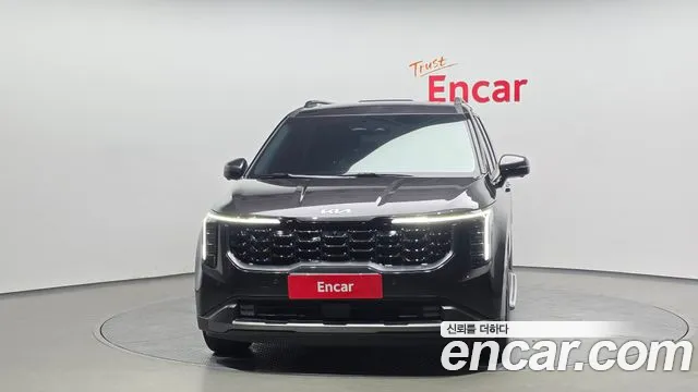 Kia Carnival 2024 thumb 4