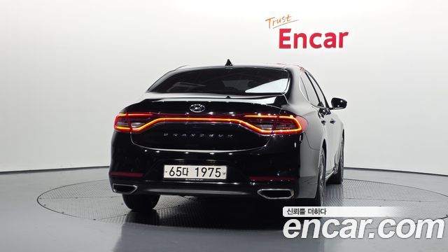 Hyundai Grandeur 2018 thumb 5