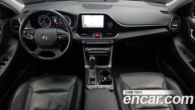 Hyundai Grandeur 2018 thumb 8