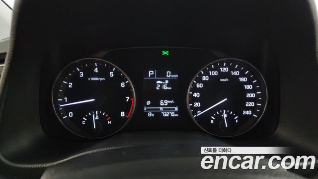 Hyundai Avante 2016 thumb 9