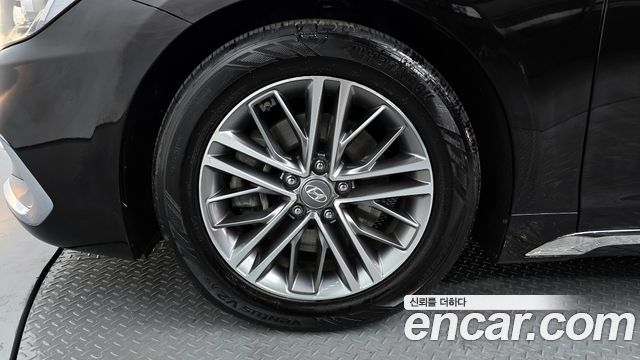 Hyundai Grandeur 2016 thumb 6