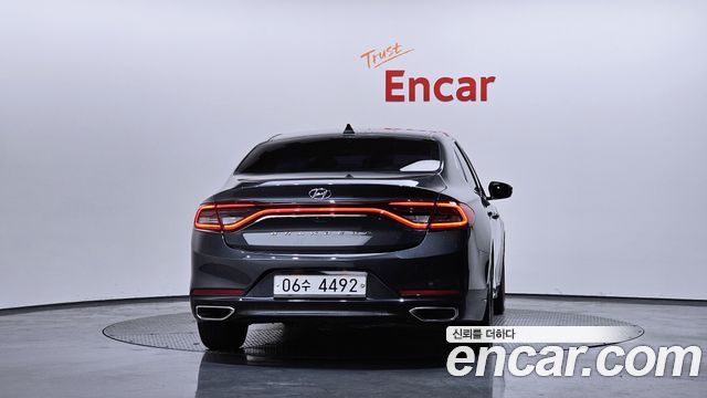 Hyundai Grandeur 2017 thumb 5