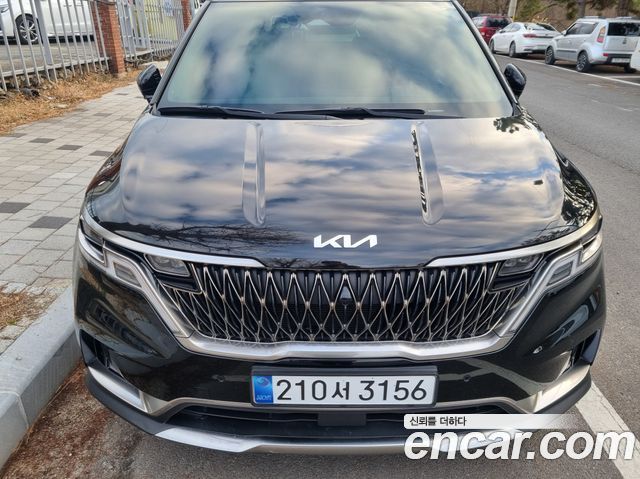 Kia Carnival 2022 thumb 2