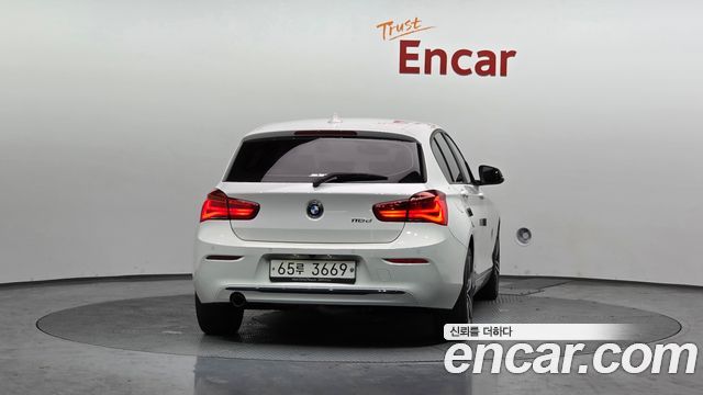 BMW 1 серии 2019 thumb 11