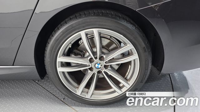 BMW 3 серии GT 2019 thumb 4
