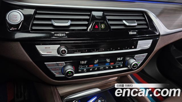 BMW 3 серии GT 2019 thumb 6