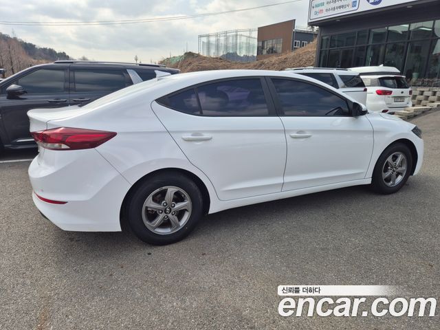Hyundai Avante 2017 thumb 5