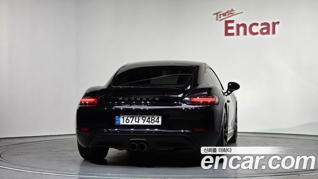 Porsche Cayman 2019 thumb 7