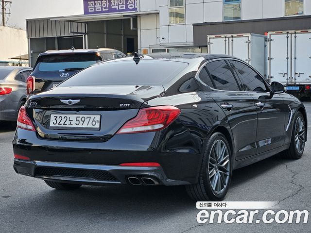 Genesis G70 2018 thumb 5