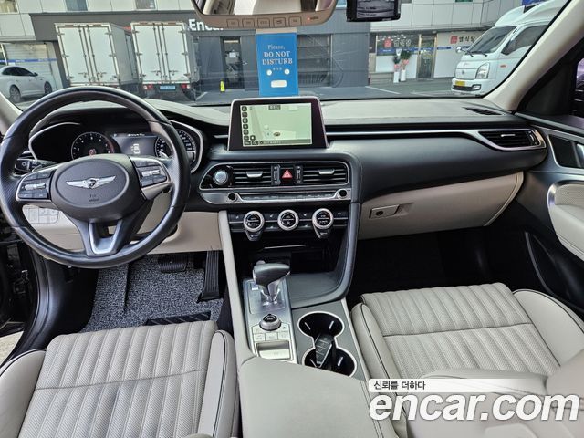 Genesis G70 2018 thumb 6