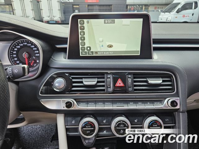 Genesis G70 2018 thumb 7