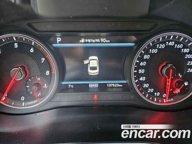 Genesis G70 2018 thumb 12