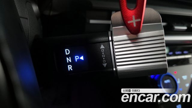 Hyundai Santa Fe 2024 thumb 9