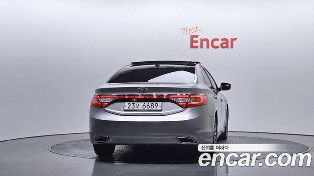 Hyundai Grandeur 2014 thumb 5