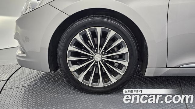 Hyundai Grandeur 2014 thumb 6