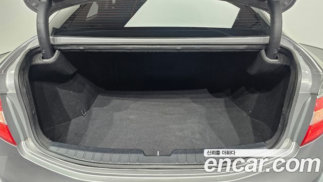 Hyundai Grandeur 2014 thumb 12