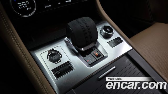 Jaguar F-Pace 2023 thumb 8