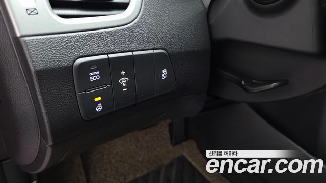 Hyundai Avante 2015 thumb 12
