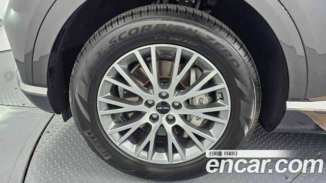Genesis GV80 2025 thumb 6