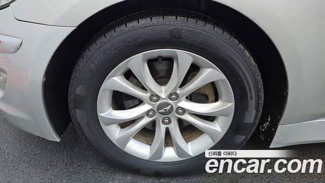 Hyundai Genesis 2011 thumb 5
