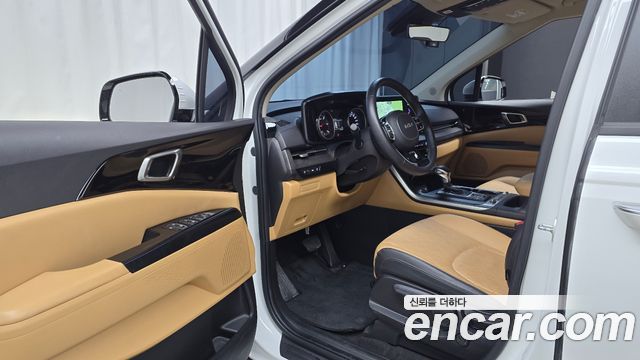 Kia Carnival 2023 thumb 11