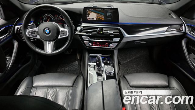 BMW 5 серии 2019 thumb 10