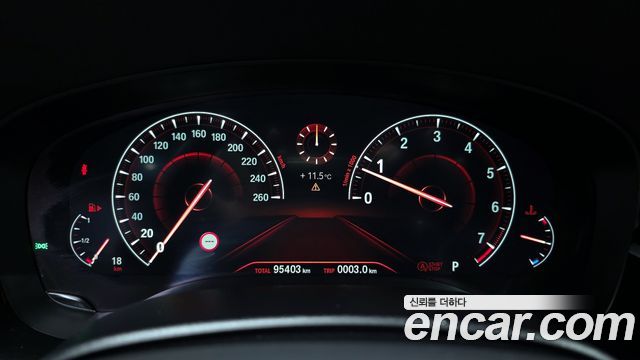 BMW 5 серии 2019 thumb 2