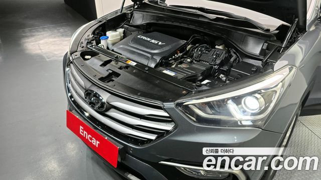 Hyundai Santa Fe 2017 thumb 6