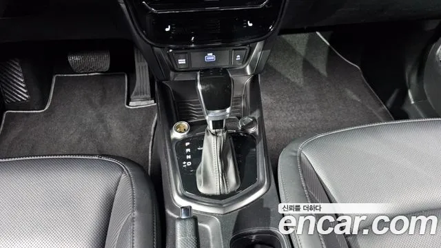 SsangYong Tivoli 2021 thumb 9