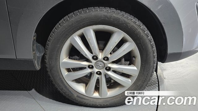 Hyundai Tucson 2011 thumb 6