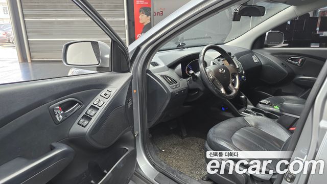 Hyundai Tucson 2011 thumb 12