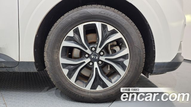 Kia Carnival 2021 thumb 5