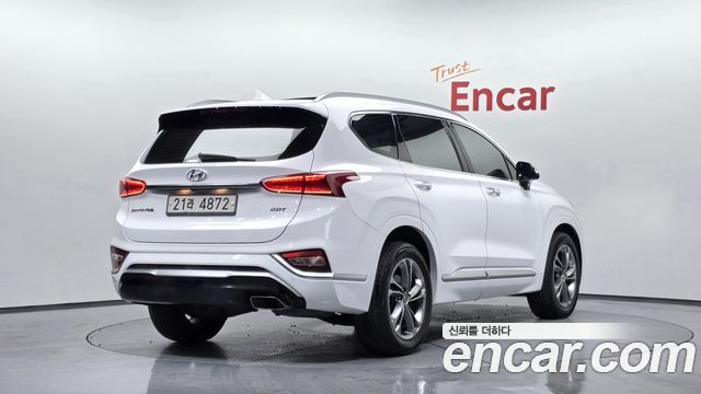 Hyundai Santa Fe 2019 thumb 3