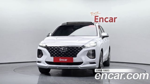 Hyundai Santa Fe 2019 thumb 4