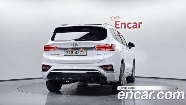 Hyundai Santa Fe 2019 thumb 5