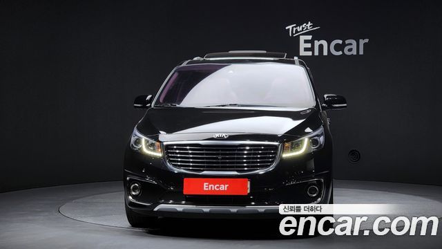 Kia Carnival 2017 thumb 4