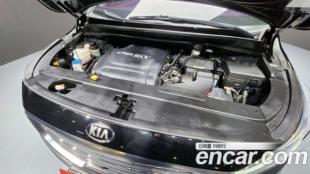 Kia Carnival 2017 thumb 7