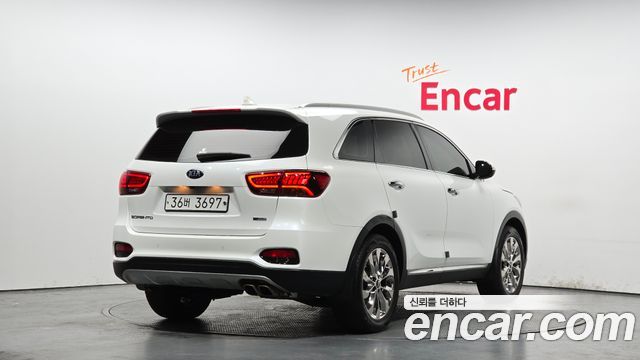Kia Sorento 2017 thumb 3