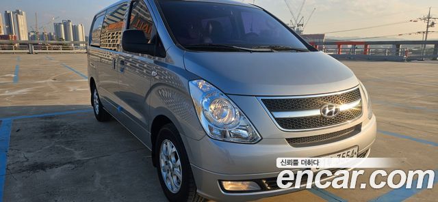 Hyundai Starex 2015 thumb 4