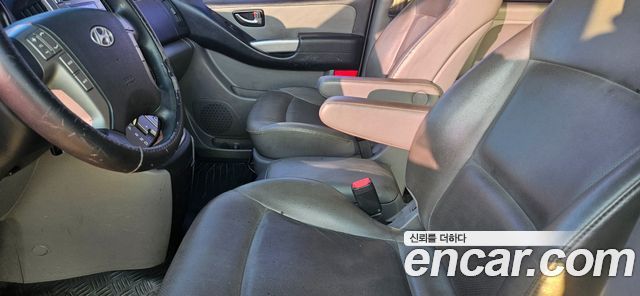 Hyundai Starex 2015 thumb 12