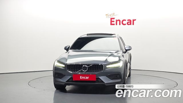 Volvo V60 2020 thumb 12