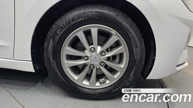 Hyundai Avante 2019 thumb 6