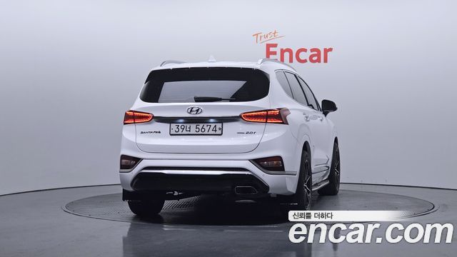 Hyundai Santa Fe 2018 thumb 5